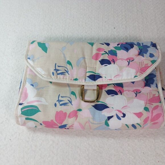 Diane Von Furstenberg (DVF) Quilted Floral Travel Makeup Bag 3 Section Case - Picture 10 of 15